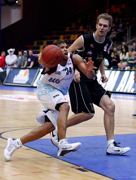 端表现出色 端表现出色