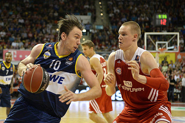 遏制比利时 遏制比利时