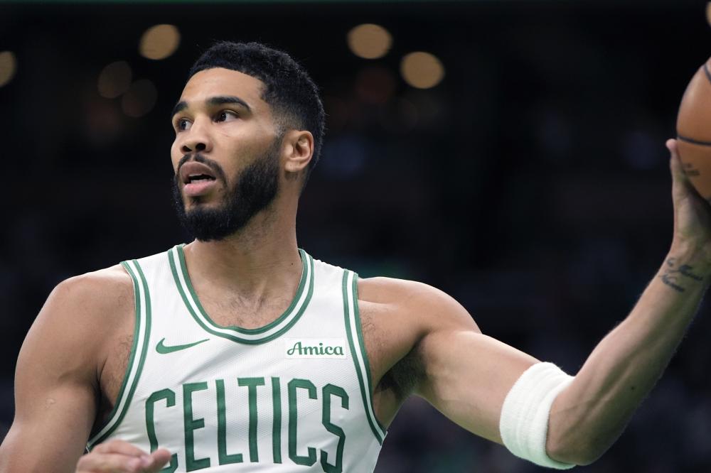 球队在防守 球队在防守