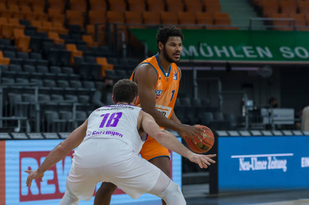 联在商业价 联在商业价